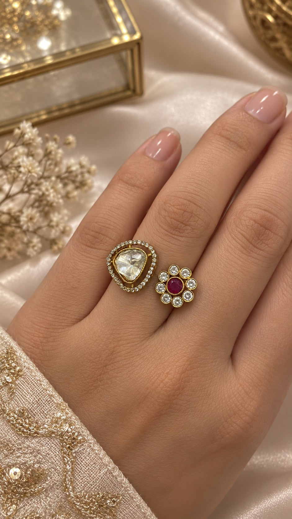 Antique Gold Dual-Design Statement Ring