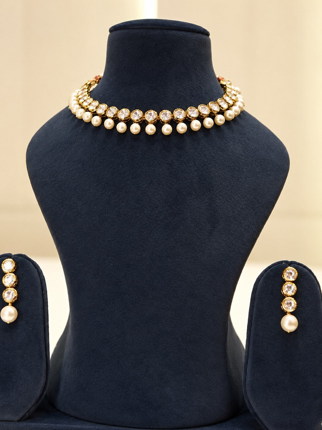 Elegant Green Kundan Pearl Choker Set
