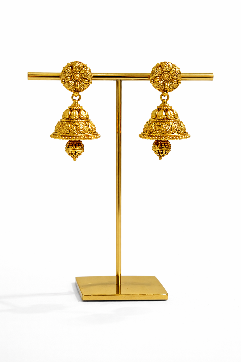 Traditional South Gold necklace with earrings