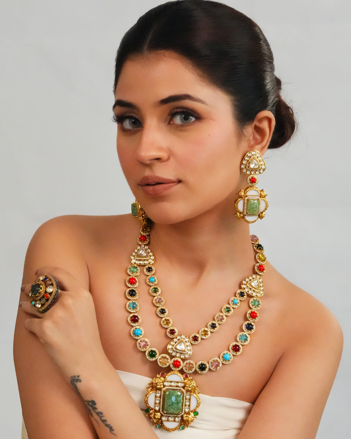 Elegant vibrant gemstone necklace with earrings