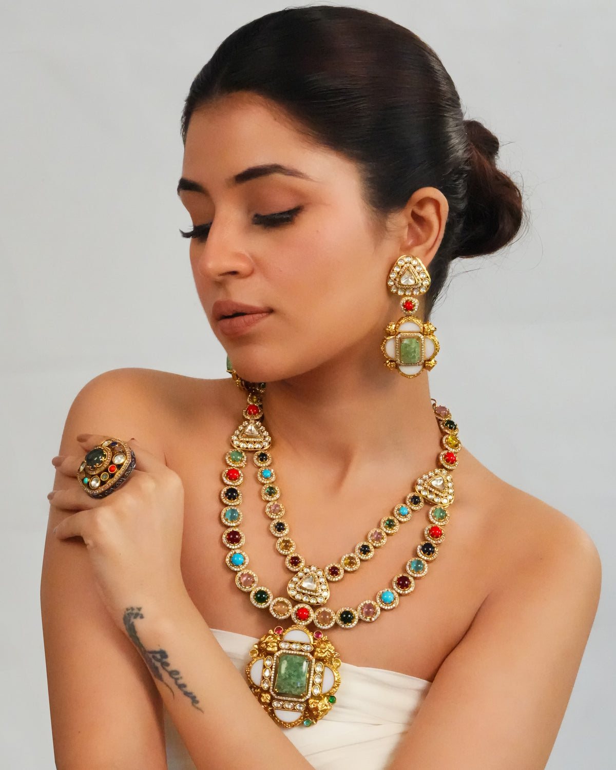 Elegant vibrant gemstone necklace with earrings