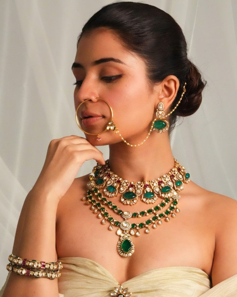 Statement heritage inspired green choker necklace with earrings