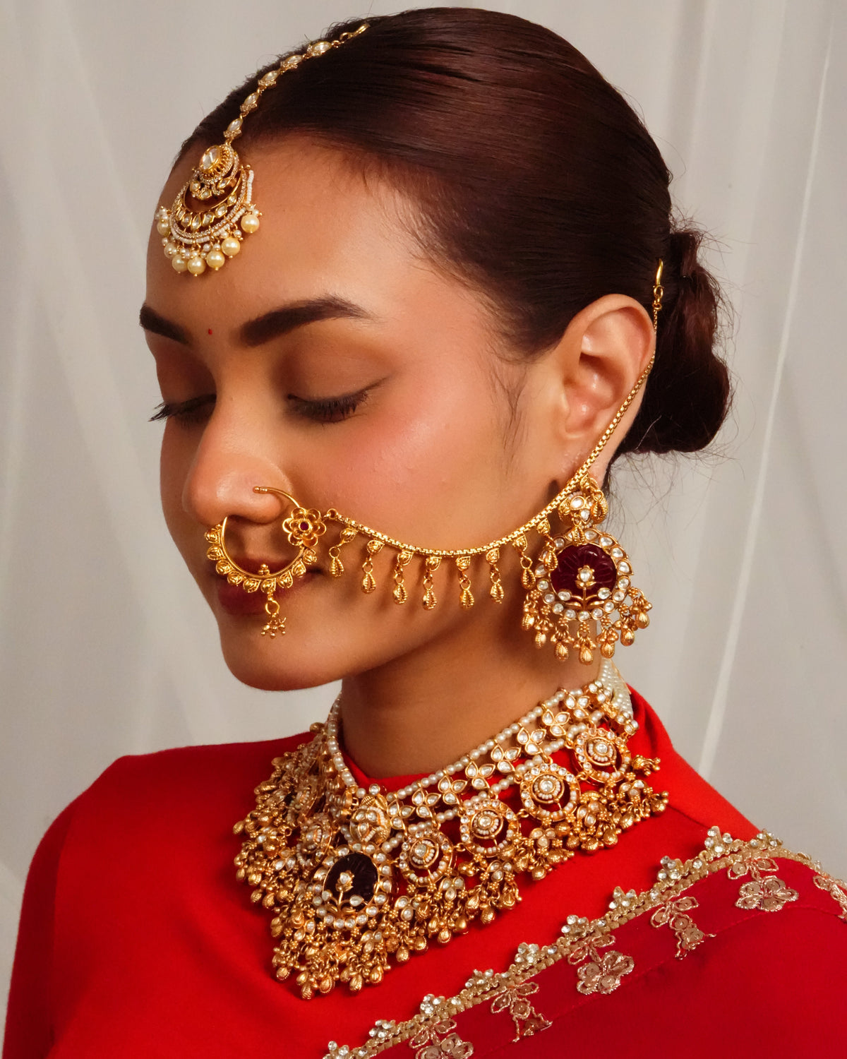 Elegant minimal chain style nath
