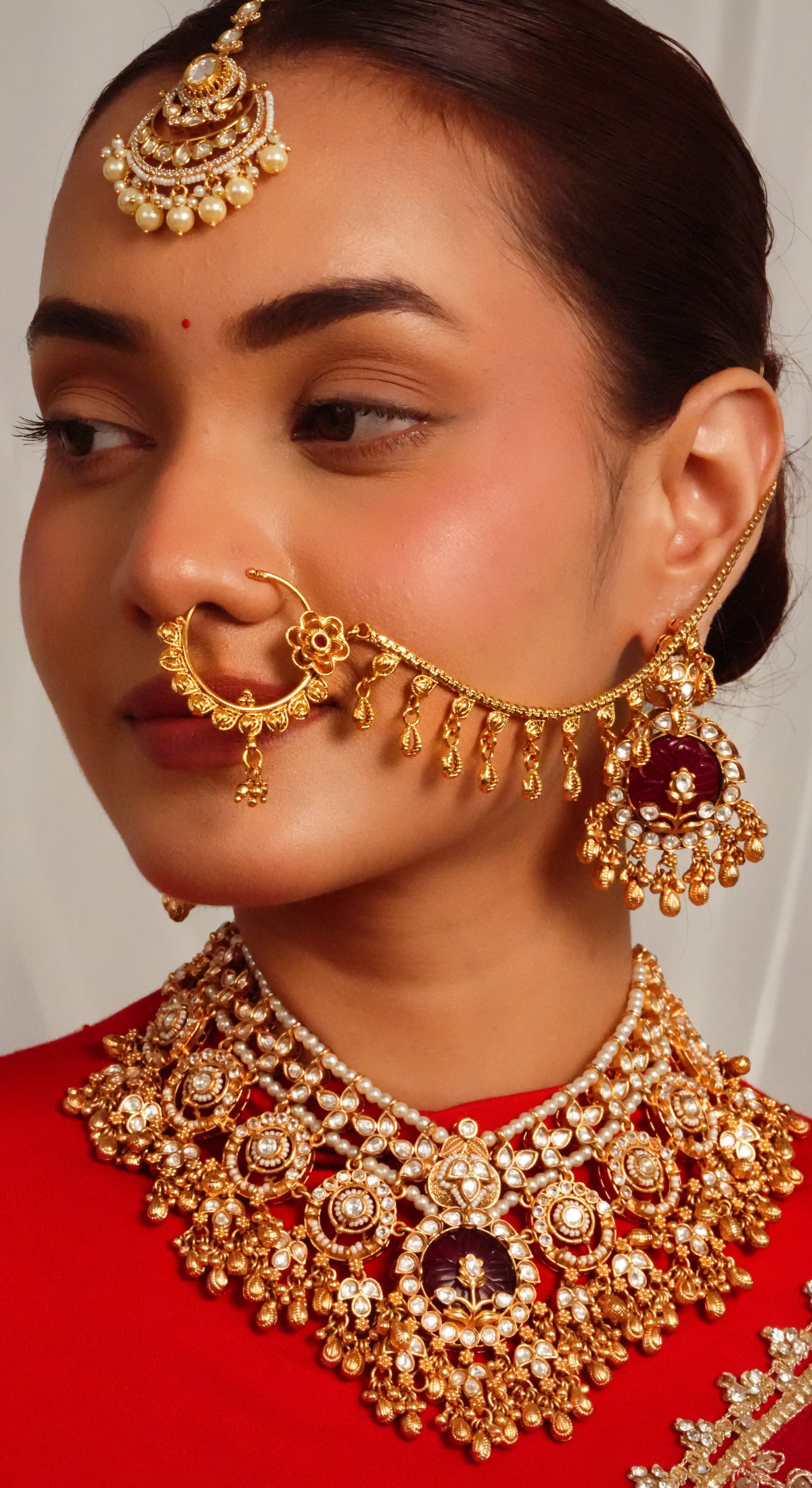 Elegant minimal chain style nath