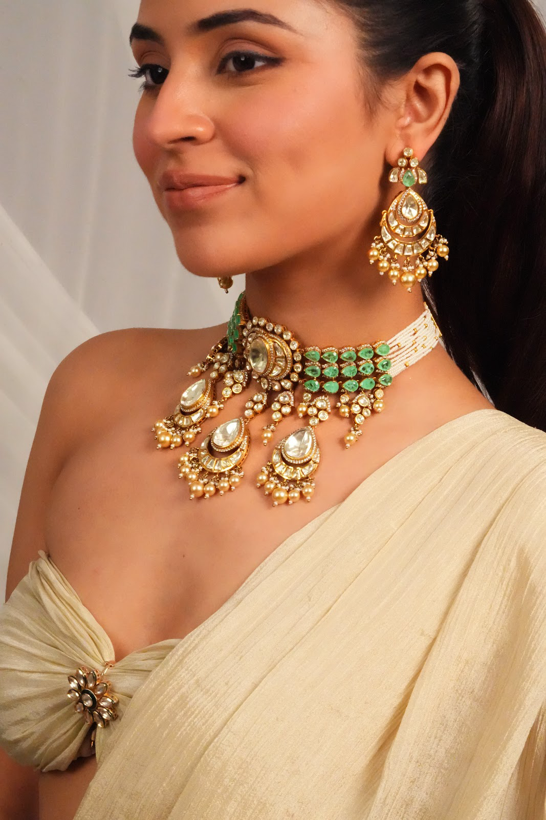 Traditional uncut stone statement choker with earring and maangtika