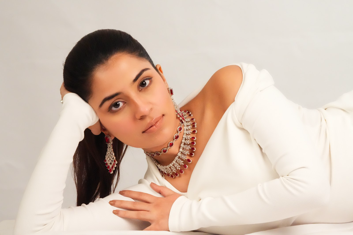 Silver finish red AD necklace with earrings