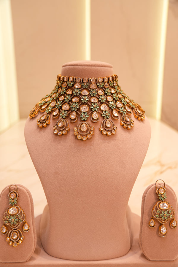 Royal Lattice Victorian Choker Necklace Set