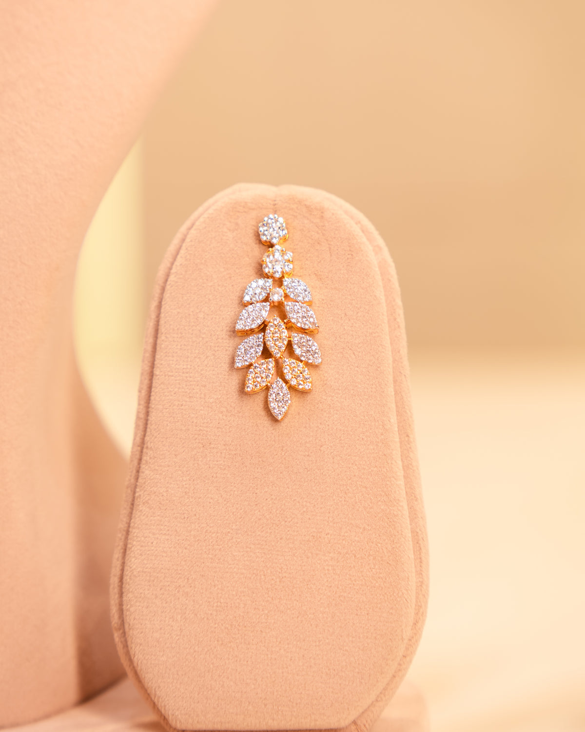 Two-Tone Floral Leaf American Diamond Necklace Set