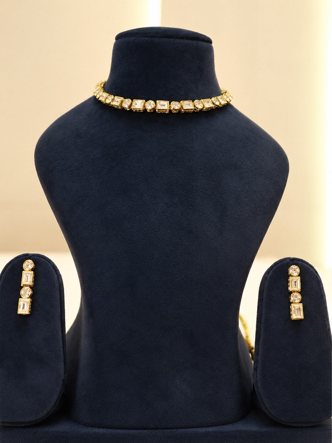 Elegant Green Kundan Choker Set