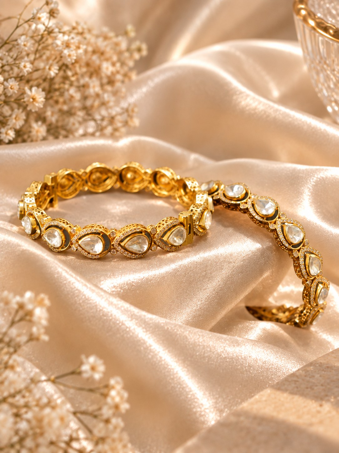 Antique Gold Teardrop Stone Bangle