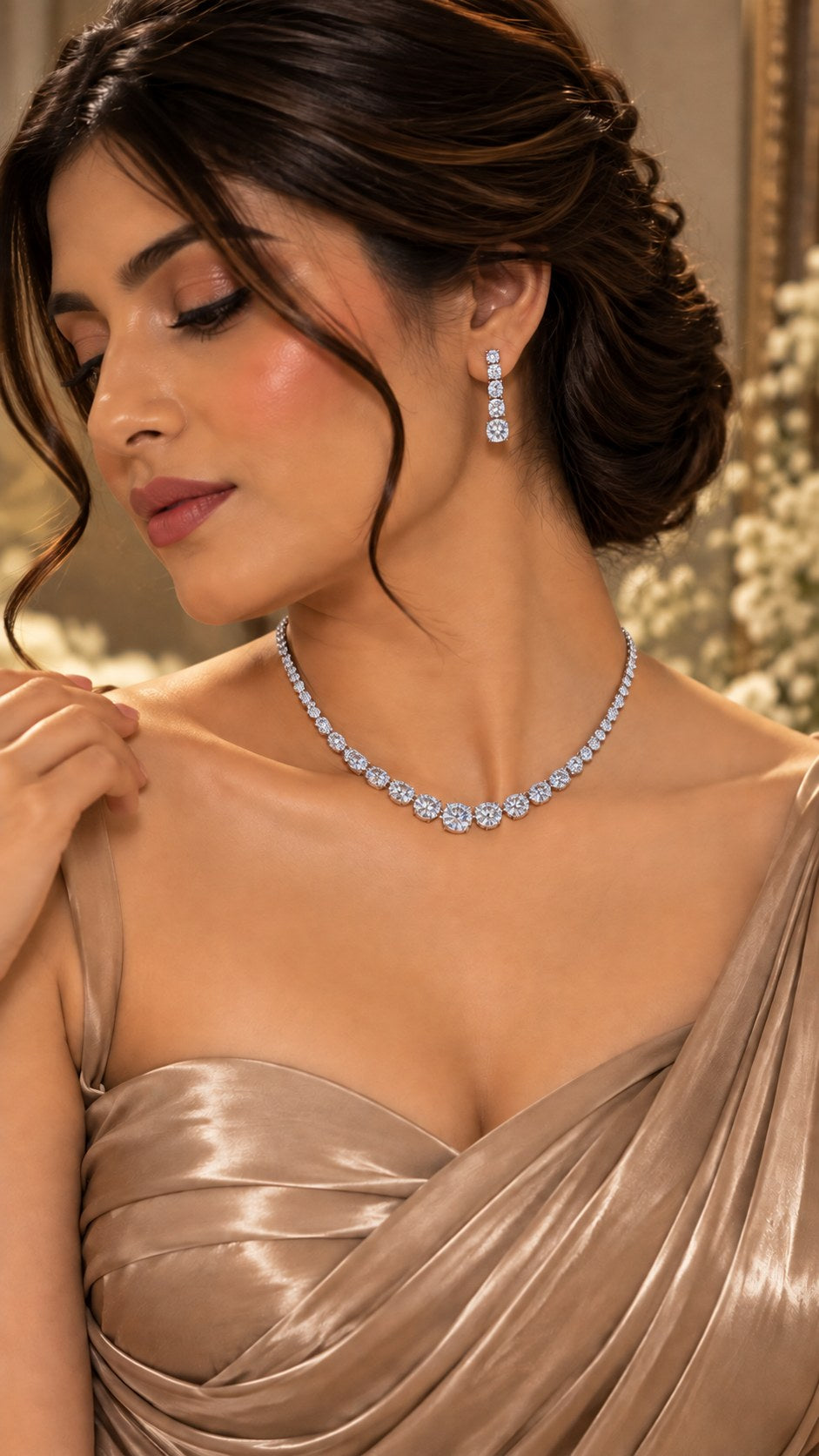 Elegant Floral Premium Zircon Silver Necklace