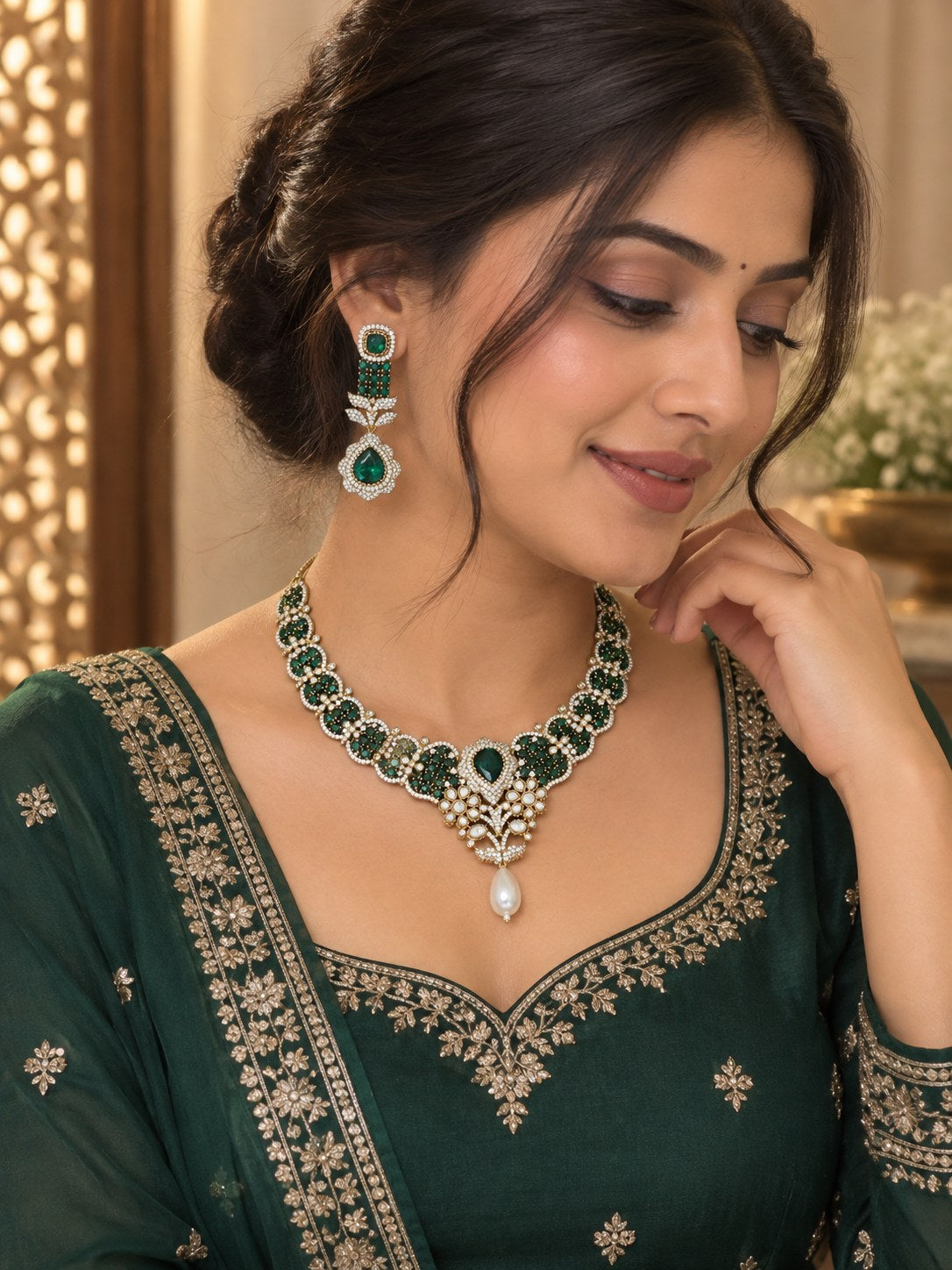 Regal Antique Gold Kundan Short Necklace Set