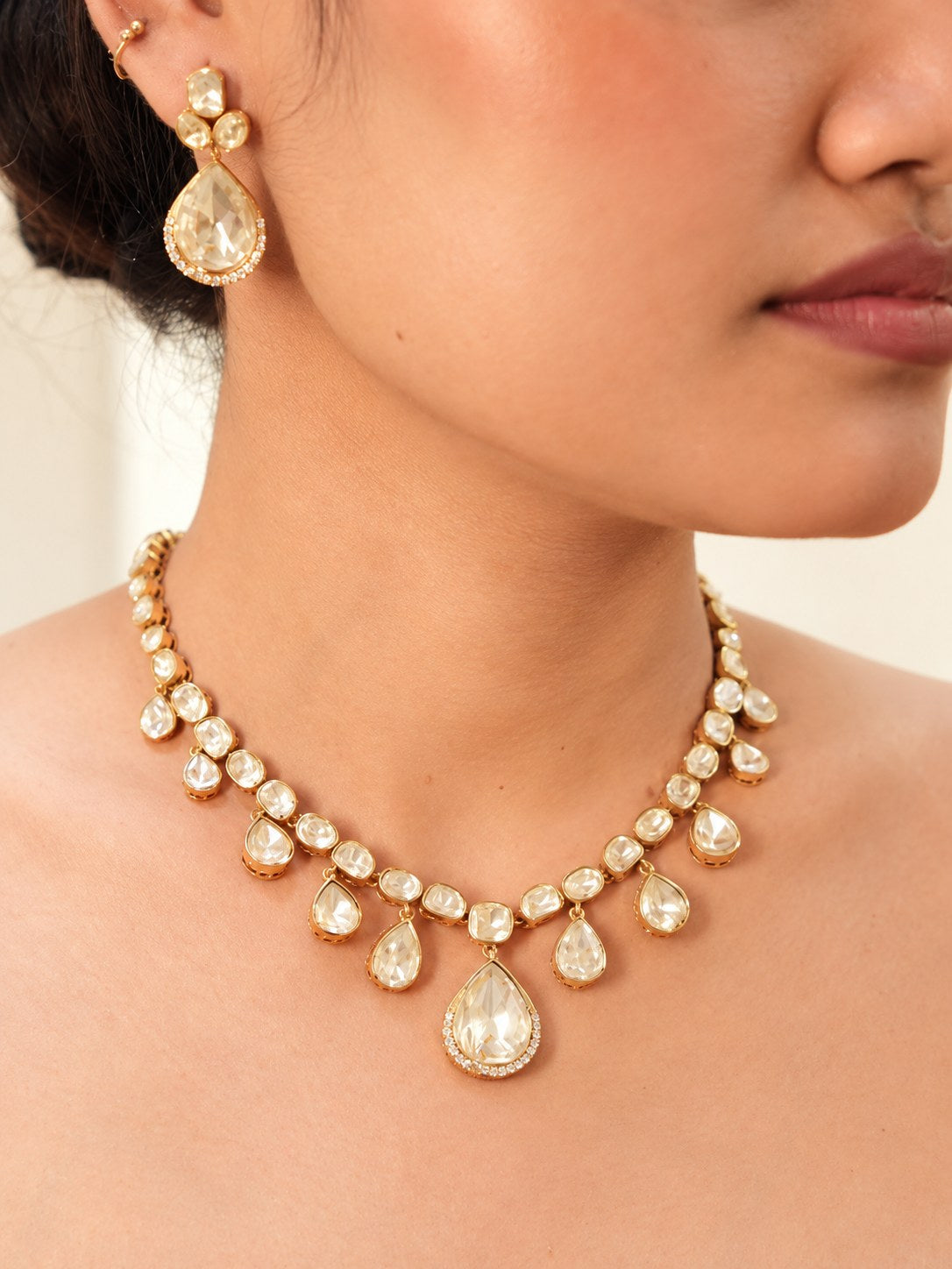 Elegant Gold Moissanite Short Necklace Set