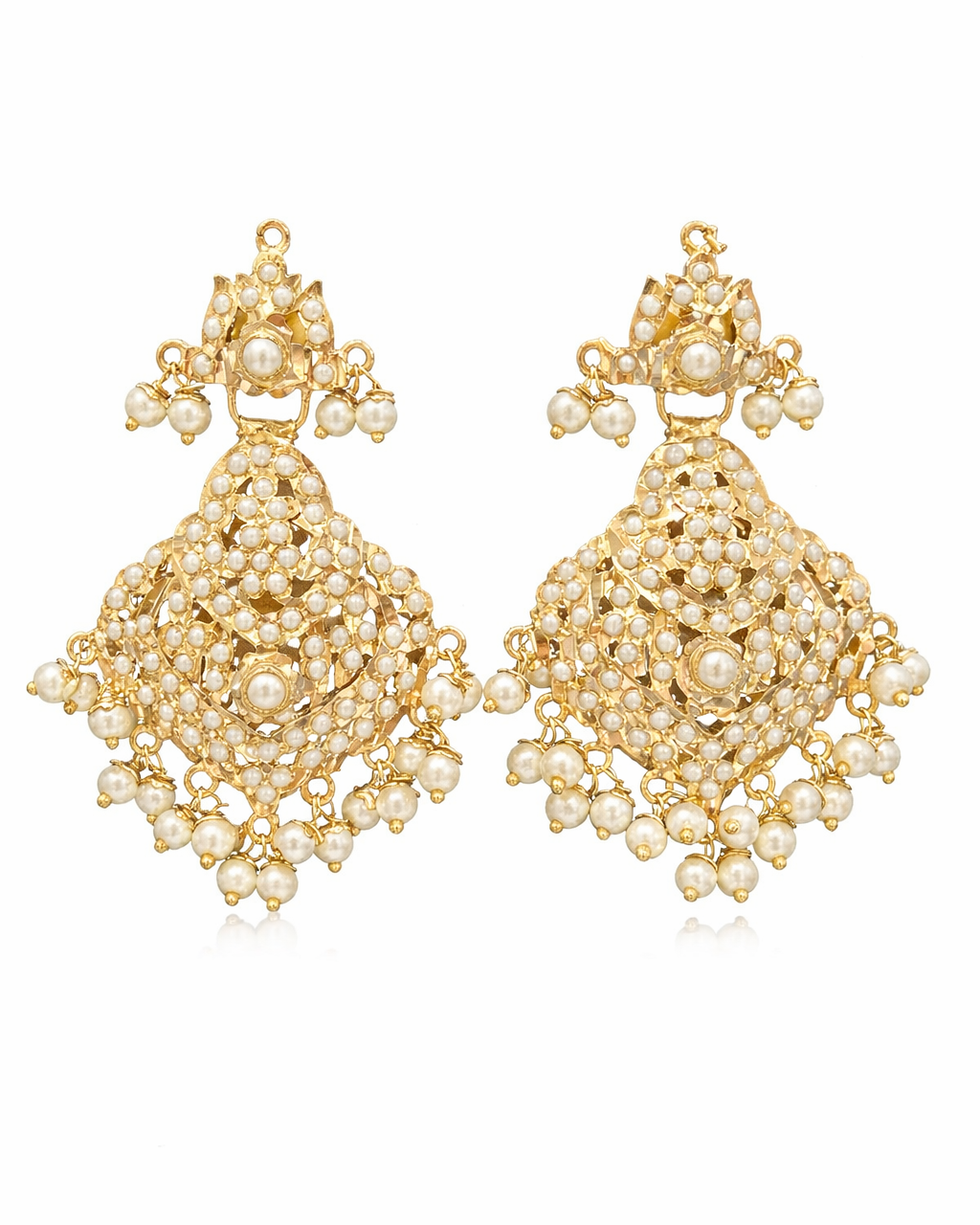 Classic pearl bridal style necklace with kundan earrings