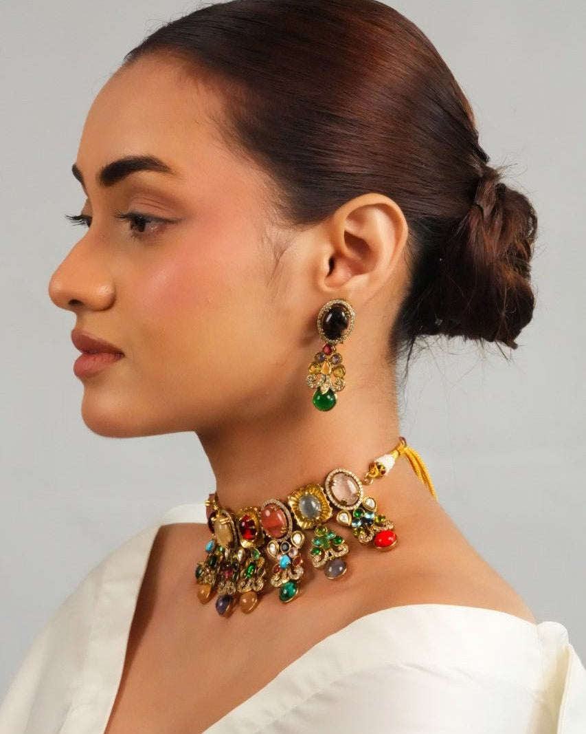 Royal inspired vibrant pendant necklace with earring