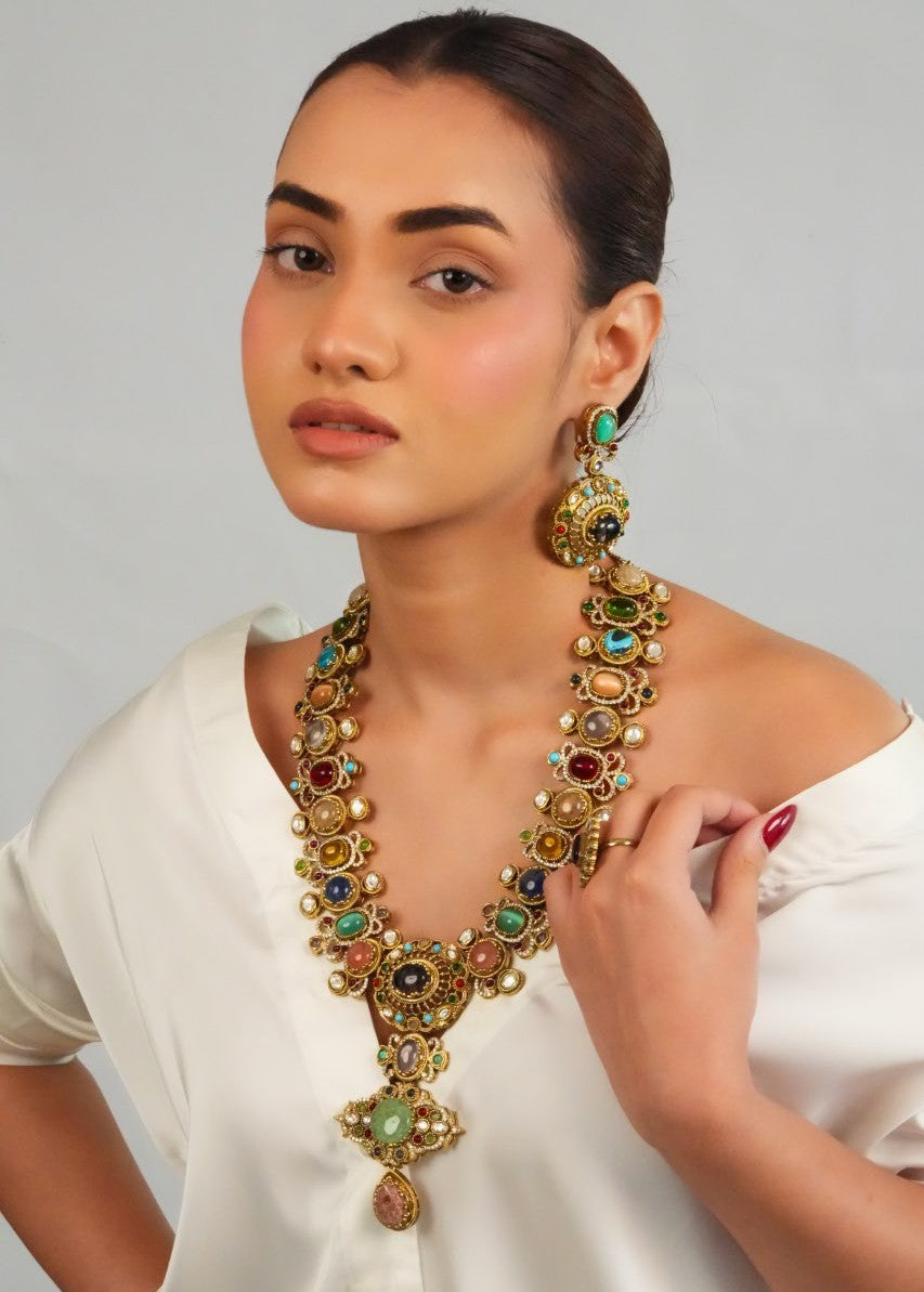 Classic ornate multistone necklace with earrings