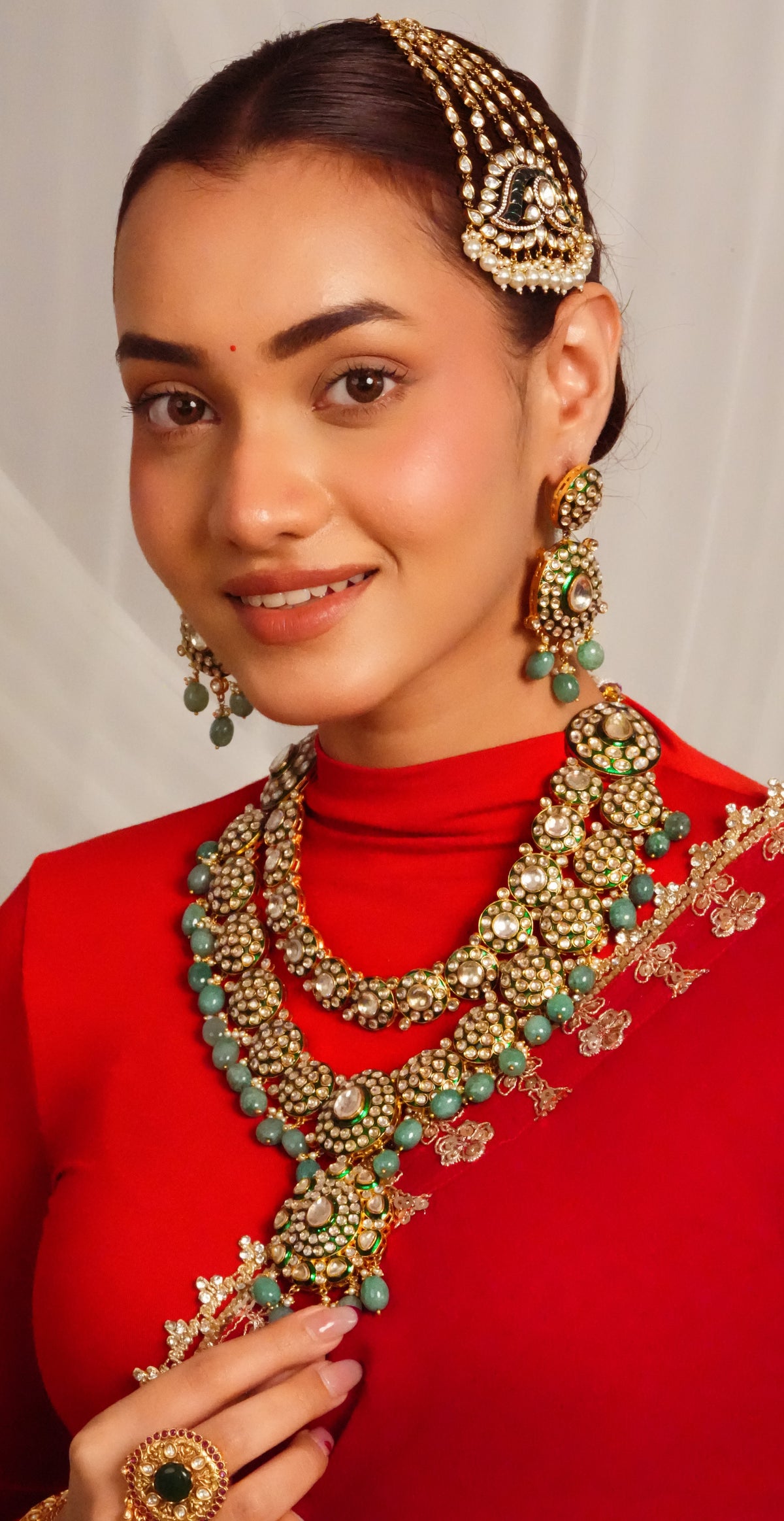 Emerald victorian side passa headpiece