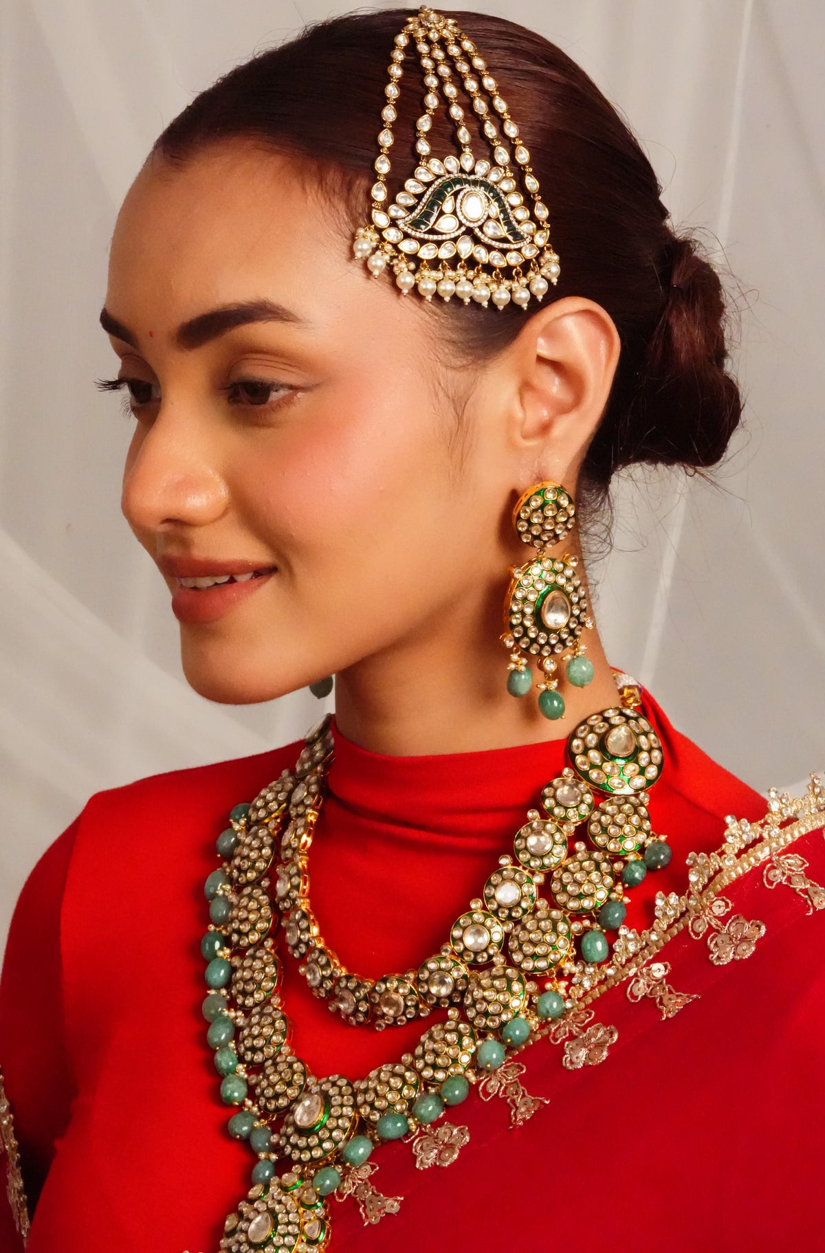 Emerald victorian side passa headpiece
