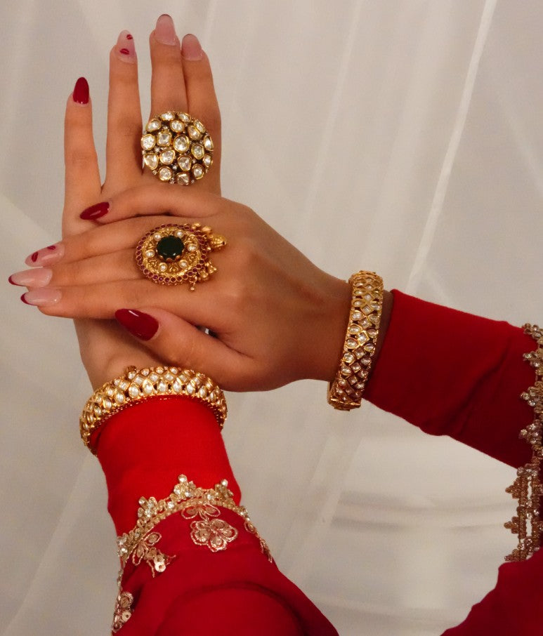 Classic kundan dome style ring