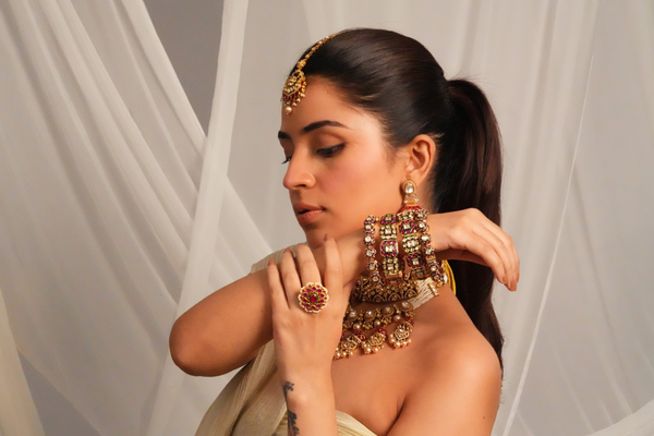 Heritage Square Kundan Statement Bangles
