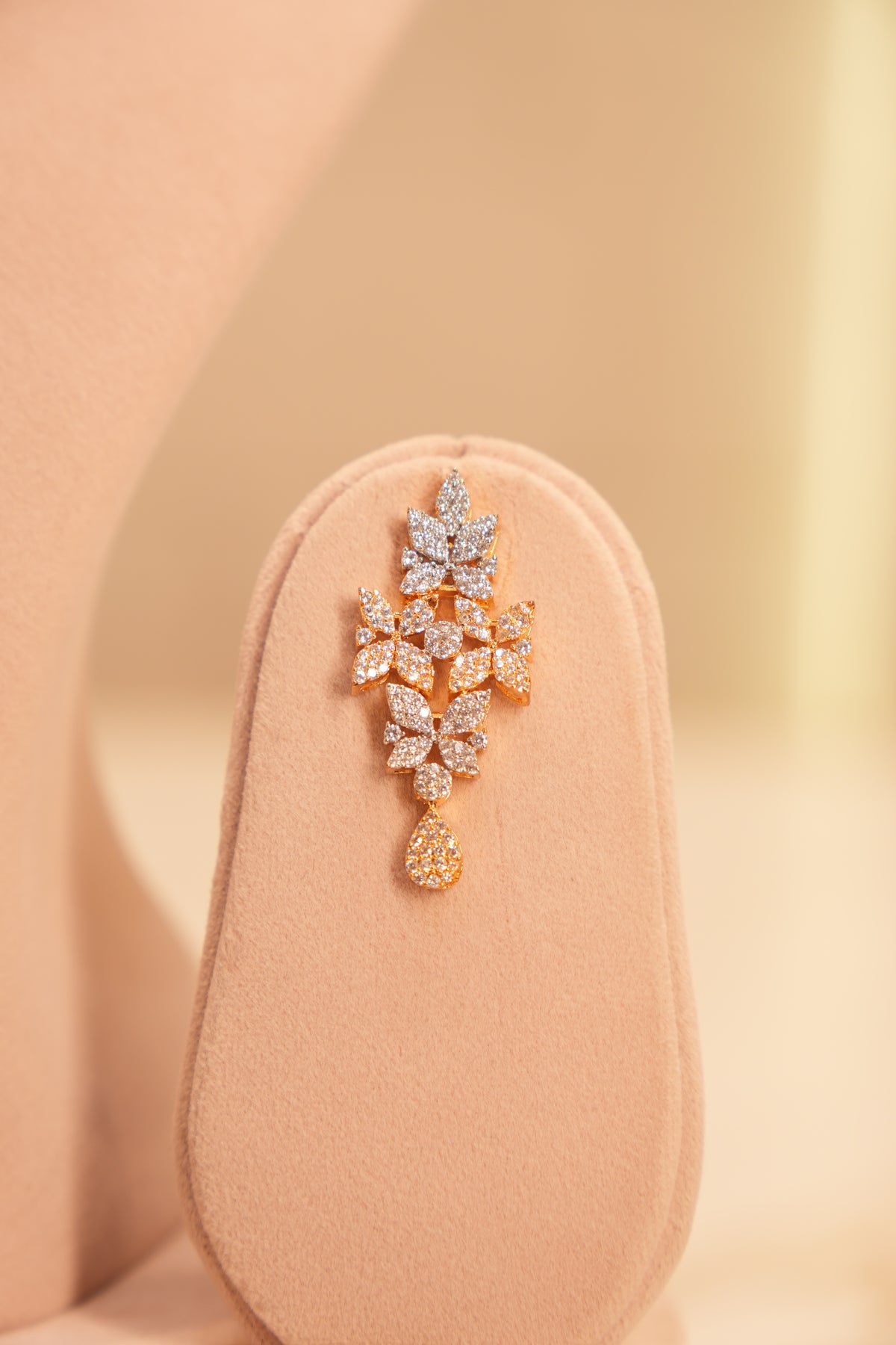 New Arrival – Two-Tone Floral Drop American Diamond Necklace Set